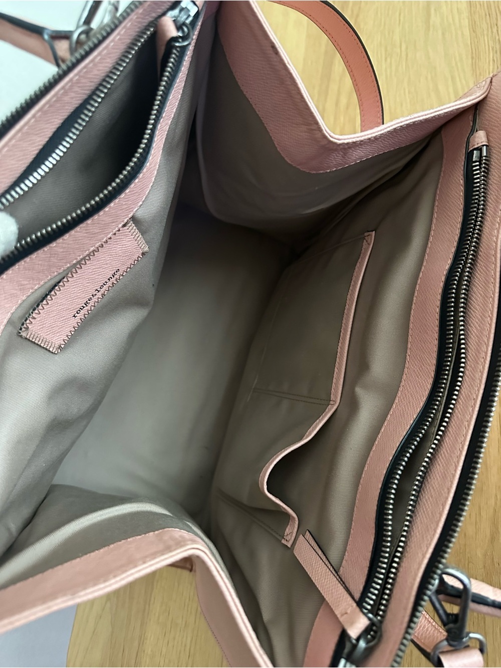Rouge & Lounge Tote Large bag - Picture 9 of 11